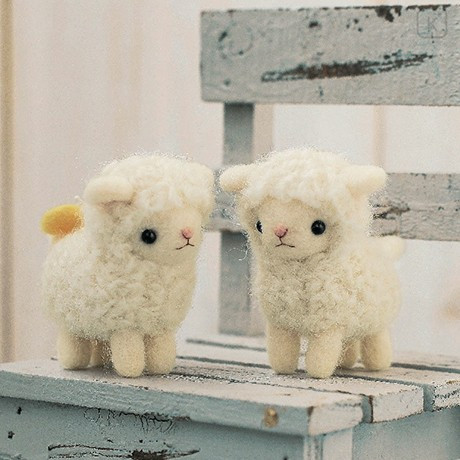 Japan Hamanaka Wool Needle Felting Kit - Twins Sheeps - 1