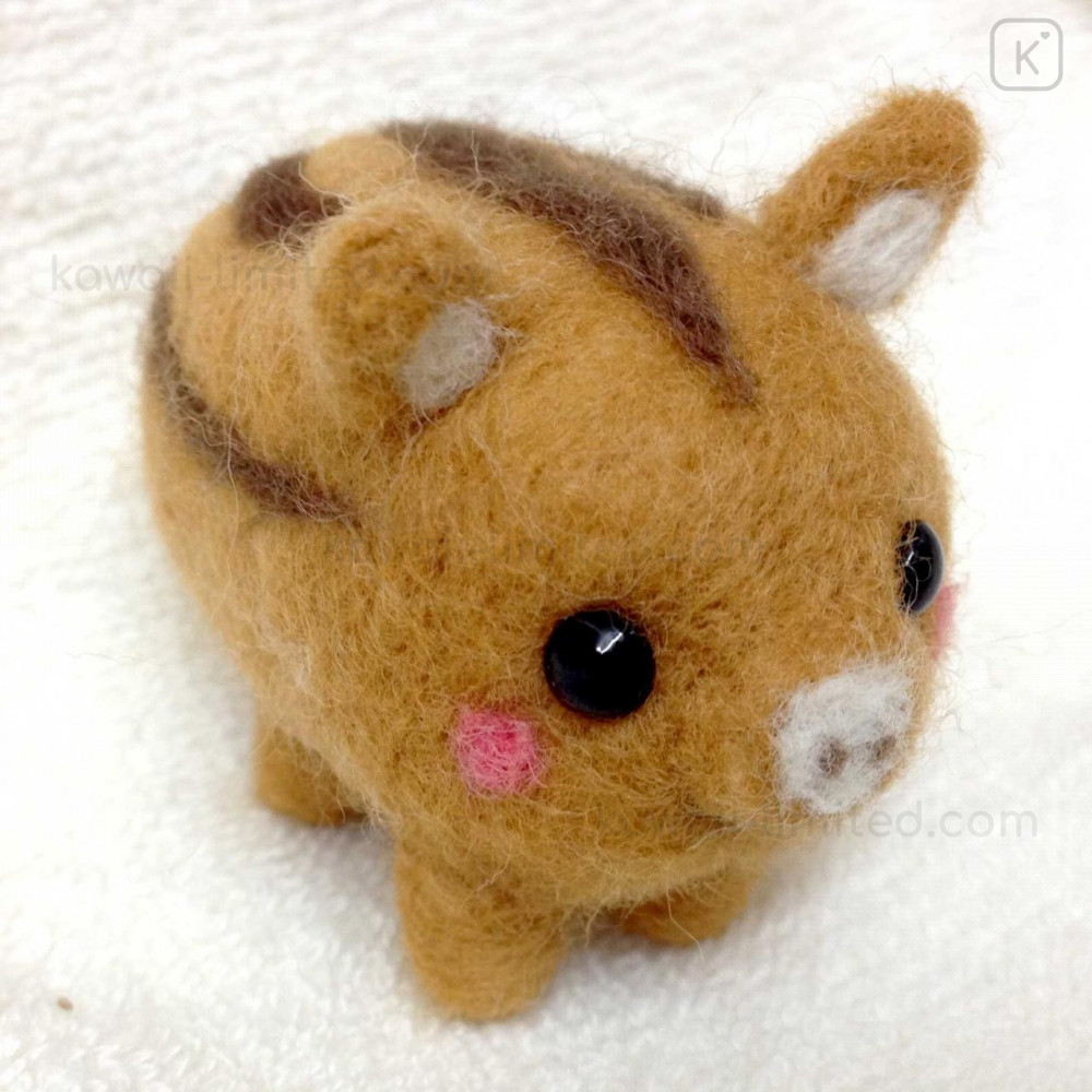 Japan Hamanaka Wool Needle Felting Kit - Strawberry Hat Rabbit and Round  Chick