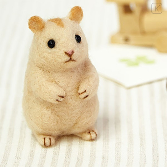 Japan Hamanaka Aclaine Needle Felting Kit - Djungarian Hamster - 1
