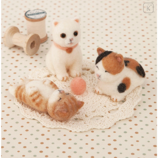 Japan Hamanaka Aclaine Needle Felting Kit - Baby Cat & Calico & Tabby - 1