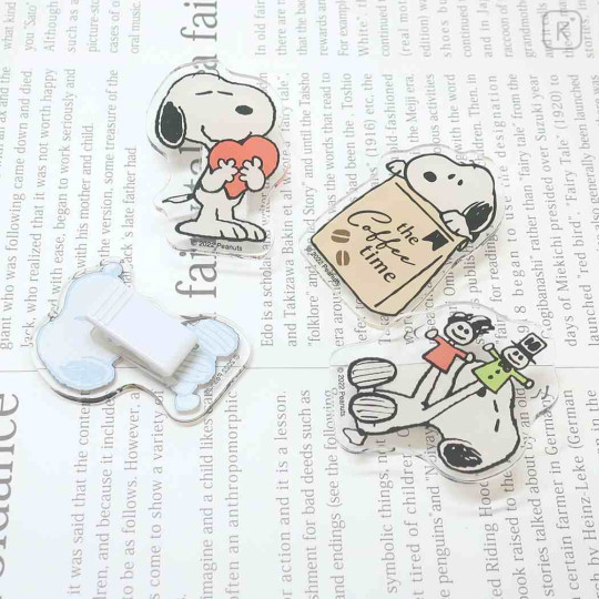 Japan Peanuts Acrylic Binde Clip - Snoopy / Puppet - 2