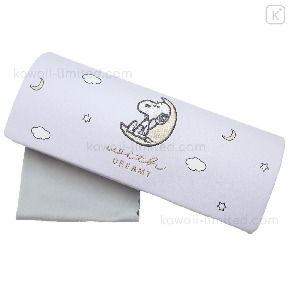 Japanese cloth pine fruit glasses case mouth gold box pencil case mouth  gold glasses case Japanese cloth - Shop littlething Eyeglass Cases &  Cleaning Cloths - Pinkoi