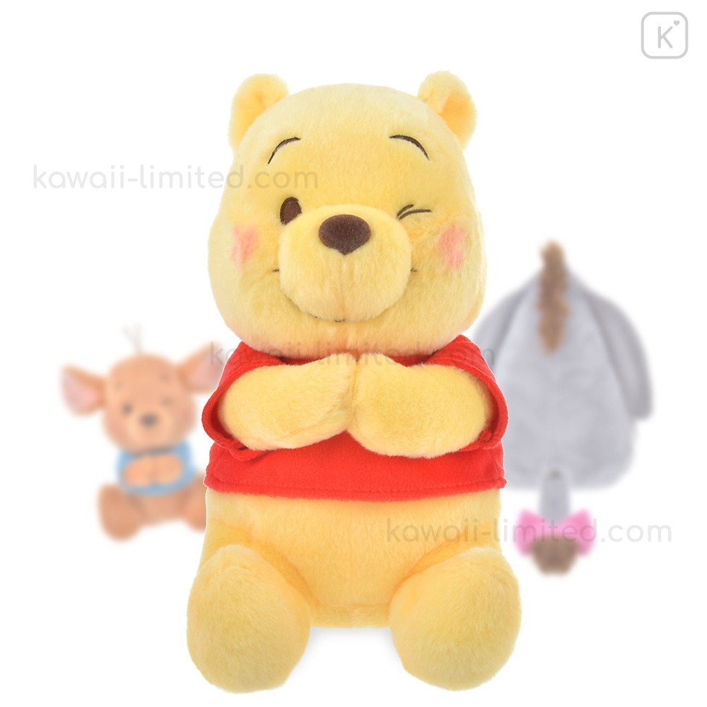 Japan Disney Store Fluffy Plush with Magnet - Winnie The Pooh / Pooh's Day  2023