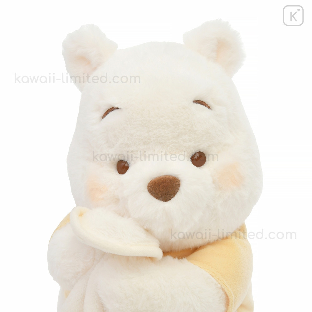 Japan Disney Store Fluffy Plush (M) - Pooh / White Pooh Series