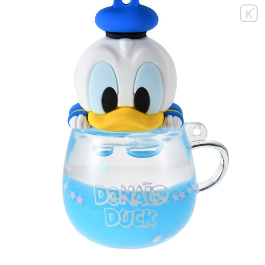 Japan Disney Store Shaka Shaka Keychain - Donald Duck / Water In Mug - 6