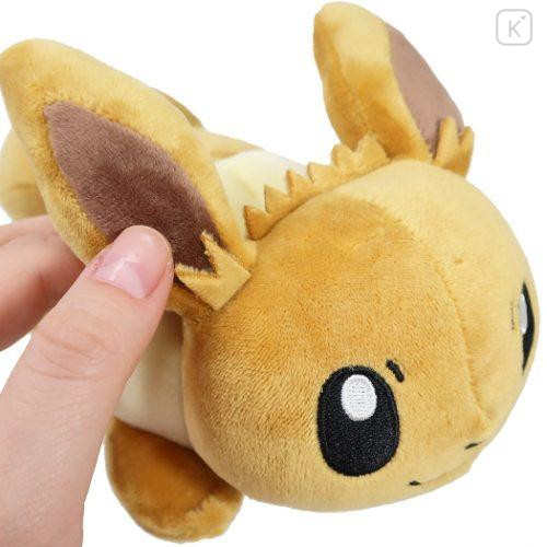Japan Pokemon Fluffy Arm Pillow Plush - Eevee - 4