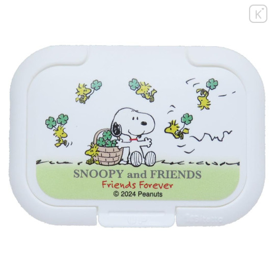 Japan Peanuts Peel-off Wet Tissue Lid (S) - Snoopy & Woodstock / Friends Forever Green - 1
