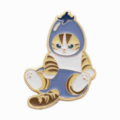 Japan Mofusand Mofumofu Marche Pin Badge - Vegetable Cat / Eggplant