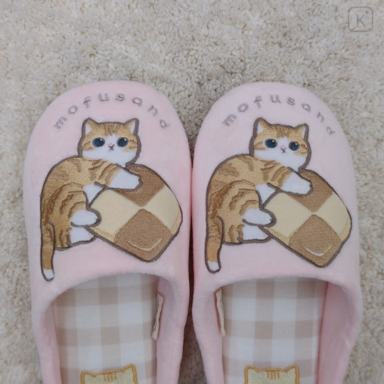 Japan Mofusand Room Slippers - Cat / Cookies Pink - 3