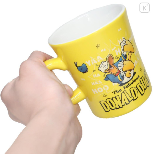 Japan Disney Ceramic Mug - Donald / Classic Yellow - 2