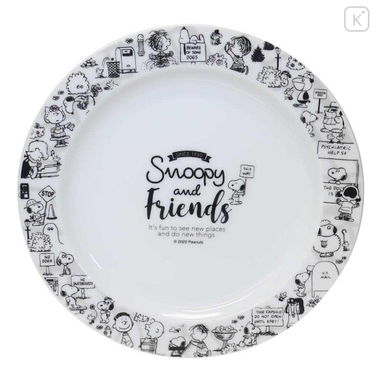 Japan Peanuts Plate - Snoopy & Friends Black - 1