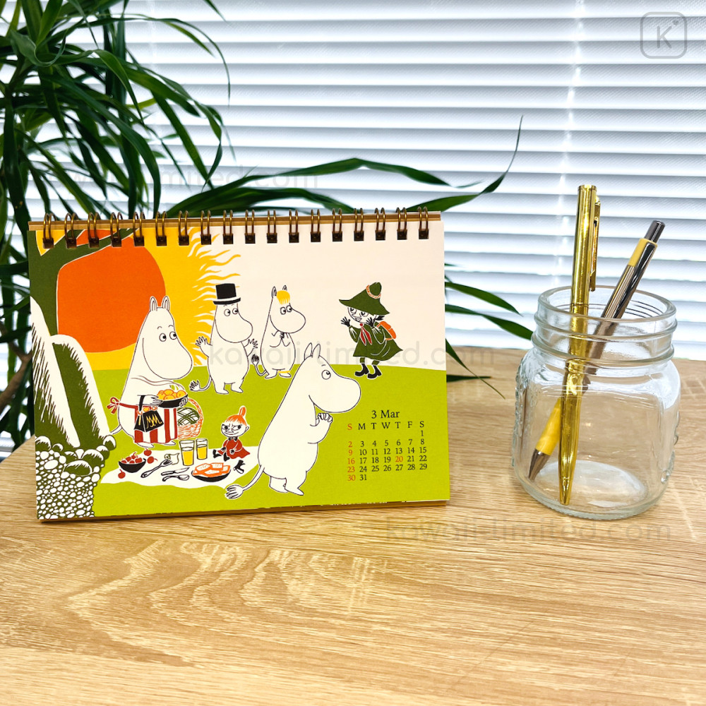 Japan Moomin Desk Calendar Characters / Drawing 2025 Kawaii Limited