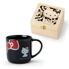 Japan Sanrio Mug with Wooden Box - Hello Kitty / Black