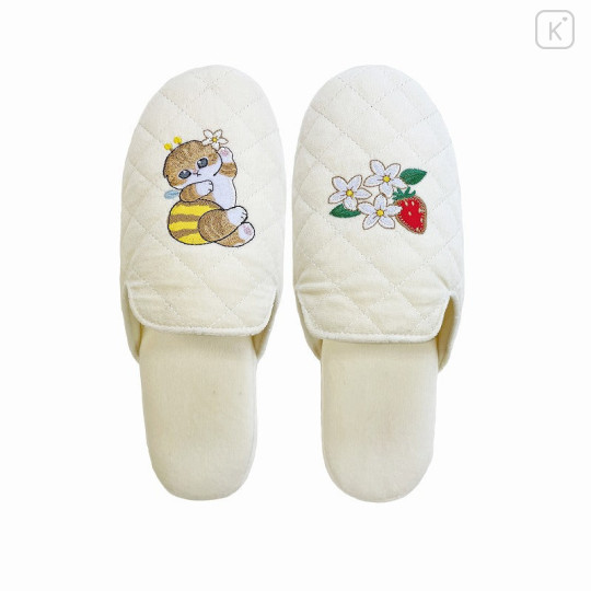 Japan Mofusand Room Slippers - Bee Cat Nyan / Ivory Strawberry - 1