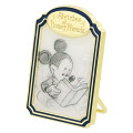 Japan Tokyo Disney Resort Pin Badge - Mickey Mouse : Reading Sketches Of Disney Friends - 1