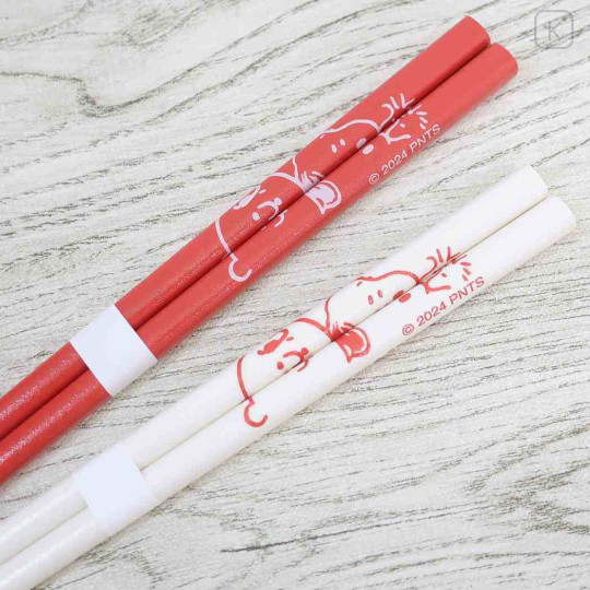 Japan Peanuts Natural Wood Chopsticks Set 22.5cm - Snoopy / Red & White - 2