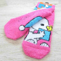 Japan Peanuts Fluffy Socks - Snoopy / Christmas Pink Blue - 2