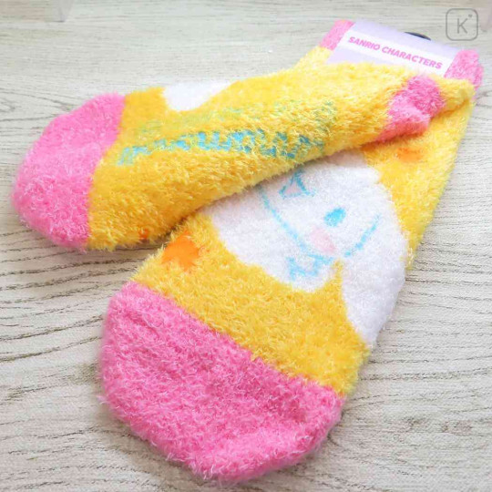 Japan Sanrio Fluffy Socks - Cinnamoroll / Pink Orange Star - 2