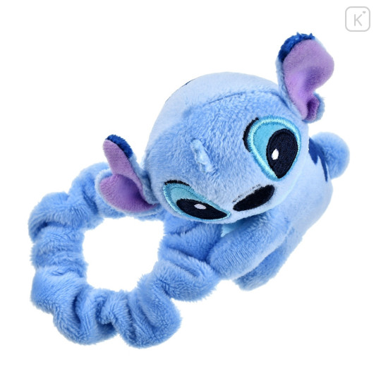 Japan Disney Store Mascot Scrunchie - Stitch : Hug - 3