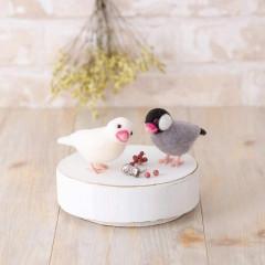 Japan Hamanaka Aclaine Needle Felting Kit - Cherry Blossom Java Sparrow & White Java Sparrow
