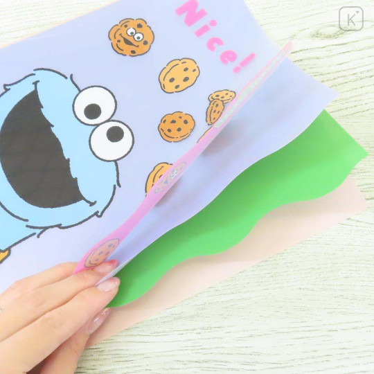 Japan Sesame Street Pocket A4 Clear File - Cookie Monster Blue Orange - 3