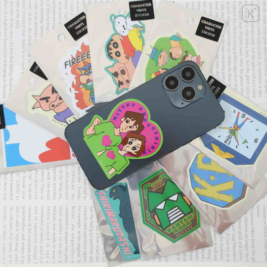Japan Crayon Shin-chan Vinyl Sticker - Shinnosuke Nohara : Kamen Fire - 2