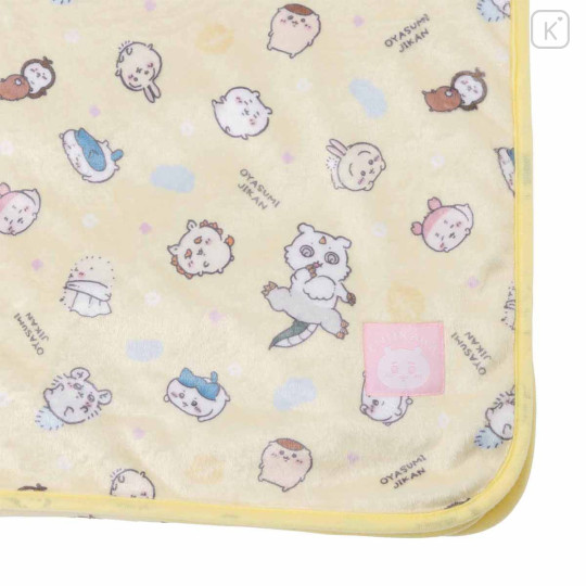Japan Chiikawa Warm Large Blanket - Chiikawa & Hachiware & Usagi : Pastel Yellow - 5