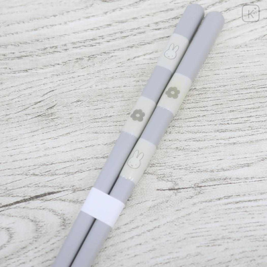 Japan Miffy Chopsticks 23cm - Miffy : Flower Grey - 2