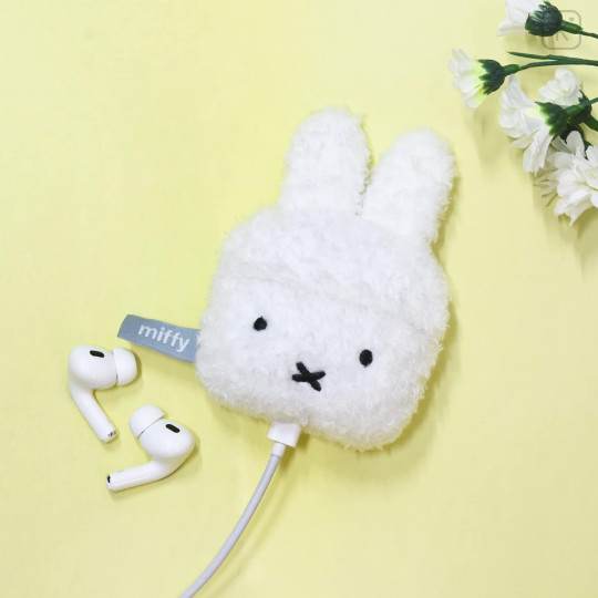 Japan Miffy AirPods Pro 2 / Pro 1 Fluffy Case - Face - 7