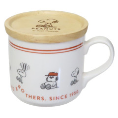 Japan Peanuts Porcelain Mug with Wooden Lid - Snoopy : Brother Sitting