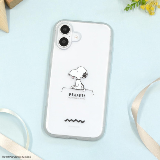 Japan Peanuts IIIIfit Clear iPhone 16 Plus Case - Snoopy - 5