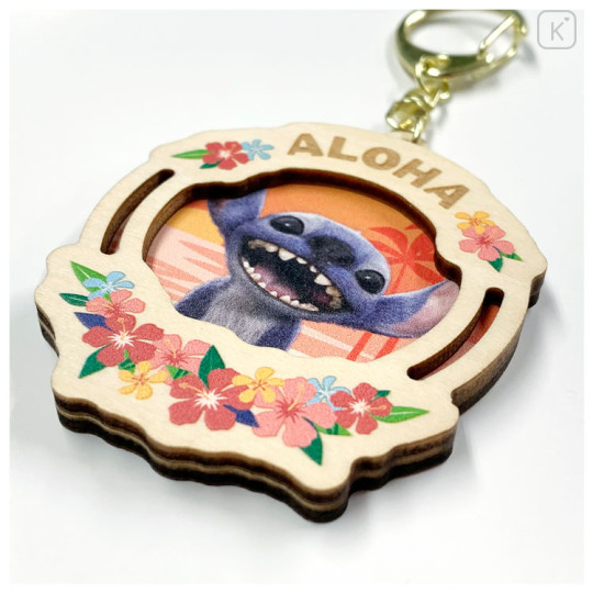 Japan Disney Wood Keychain - Lilo & Stitch : Live Action Movie Scene - 2