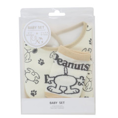 Japan Peanuts Bib & Socks Set - Snoopy : Light Yellow Beige