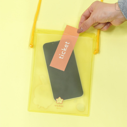 Japan Chiikawa IIIIpocket Smartphone Pouch - Usagi : Clear Yellow - 2