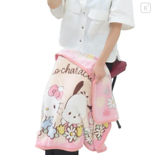 Japan Sanrio Fluffy Blanket - Characters Flower Pink - 4