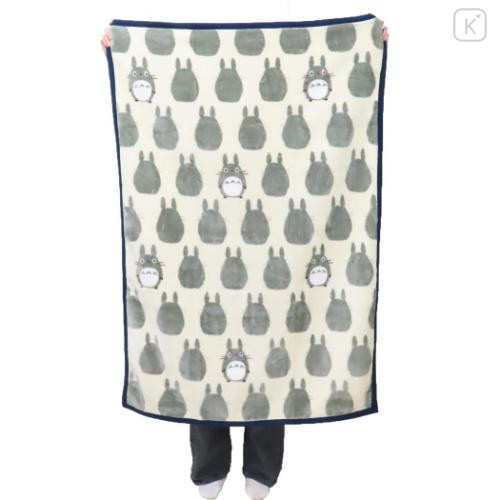 Japan Ghibli Fluffy Throw Blanket - Totoro : Grey Silhouette - 4