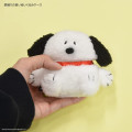 Japan Peanuts AirPods Pro Fluffy Case - Snoopy - 6