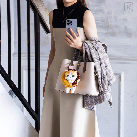 Japan Mofusand Plush Mascot with Carabiner Bag Charm - Mofusand Coffee And Donuts Cat Half Chocolate - 2