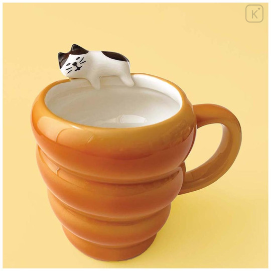 Japan Decole 3D Porcelain Mug - Concombre Cat Relax on Large Bread - 3