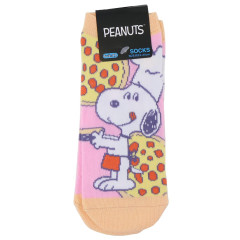 Japan Peanuts Fluffy Socks - Snoopy : Pizza Chef Pink Orange