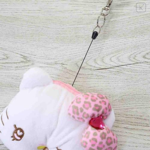 Japan Sanrio Plush Pass Case Pouch with Reel - Hello Kitty : Heart Eyes Leopard Pink - 4