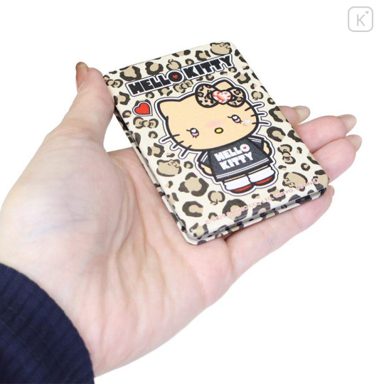 Japan Sanrio 2-sided Compact Mirror - Hello Kitty : Heart Eyes Leopard Tan - 2