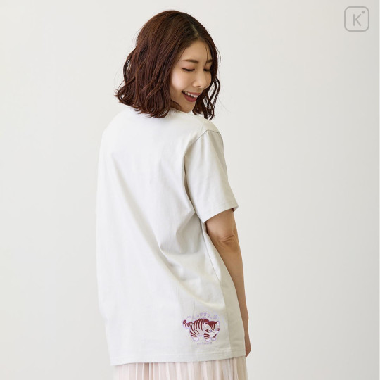 Japan Mofusand T-shirt (XL) - Cat Nothing's Wrong with Me : Love Vase - 6