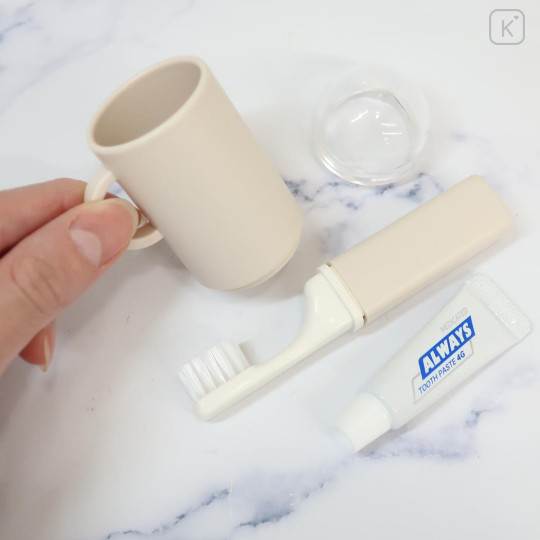 Japan Peanuts Toothbrush Set - Snoopy : Thinking of Solution - 2