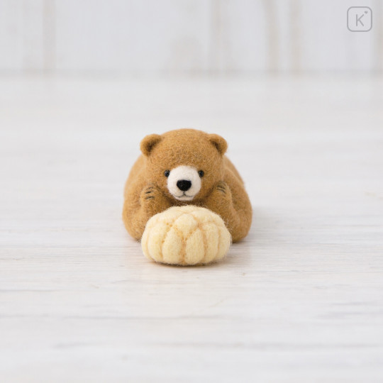 Japan Hamanaka Wool Needle Felting Kit - Brown Bear and Melon Bread - 2