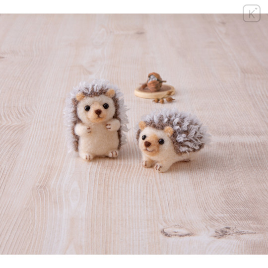Japan Hamanaka Aclaine Needle Felting Kit - Hedgehog - 1