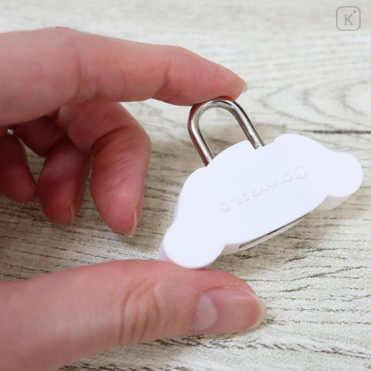 Japan Sanrio Mini Mascot Padlock Keychain - Cinnamoroll : Face Smile - 2