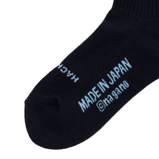 Japan Chiikawa Crew Socks - Hachiware : Peace Black Blue - 6