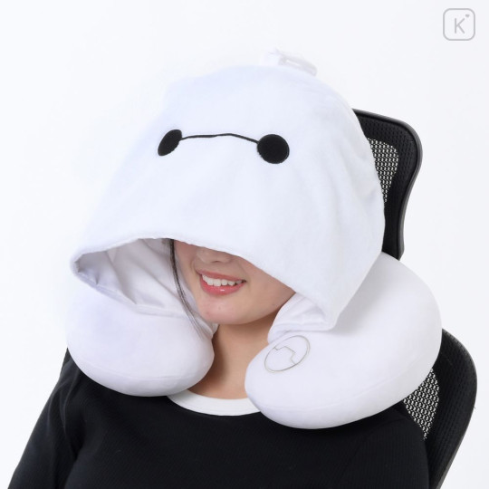 Japan Disney Store Travel Fluffy Neck Pillow Cushion - Baymax : Hood - 1