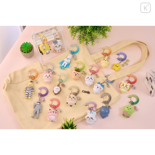 Japan Chiikawa Figure Keychain with Carabiner - Star : Chiikawa Park 3D Gradient - 2